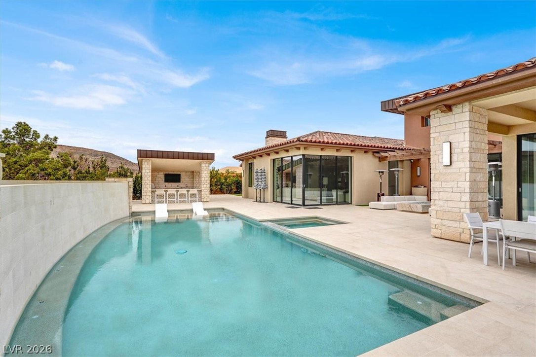 20 Pebble Hills Court Las Vegas NV 89141