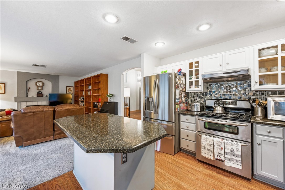 7829 Desert Candle Way Las Vegas NV 89128