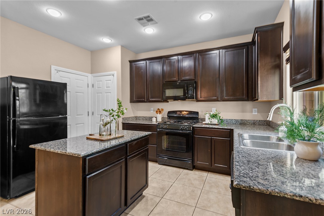 10248 Gibson Isle Drive Las Vegas NV 89166
