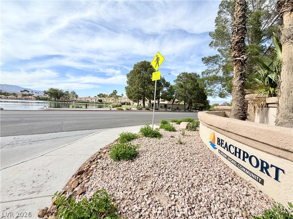 2512 Vista Mar Drive Las Vegas NV 89128