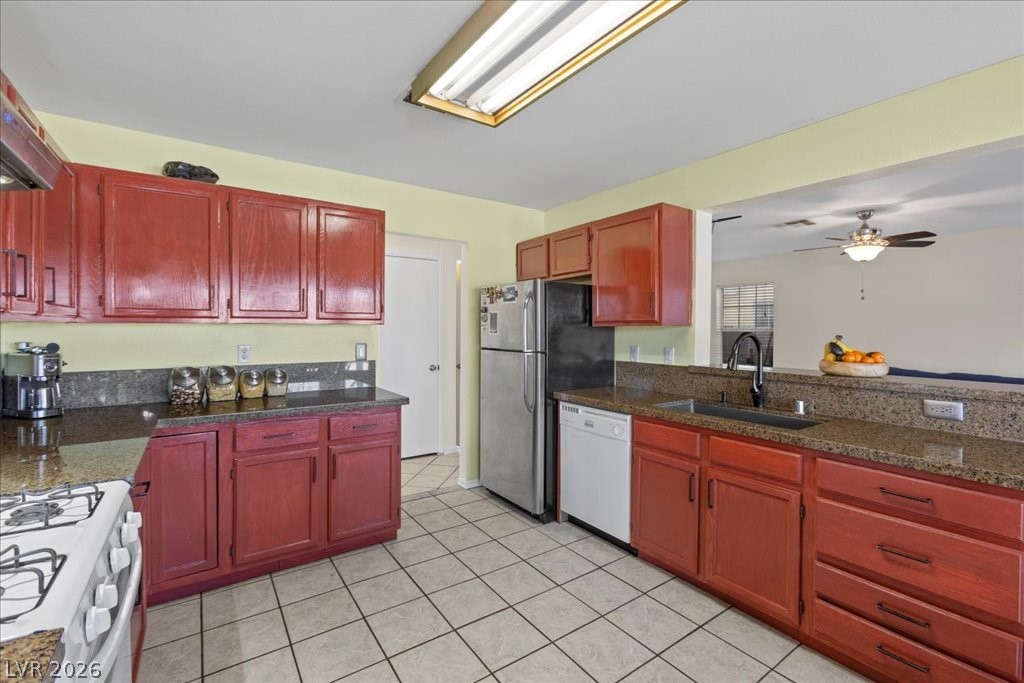 2512 Vista Mar Drive Las Vegas NV 89128