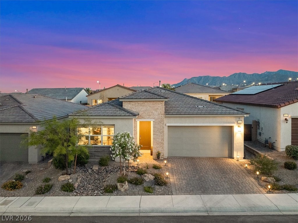 9987 Yetti Stroll Avenue Las Vegas NV 89166