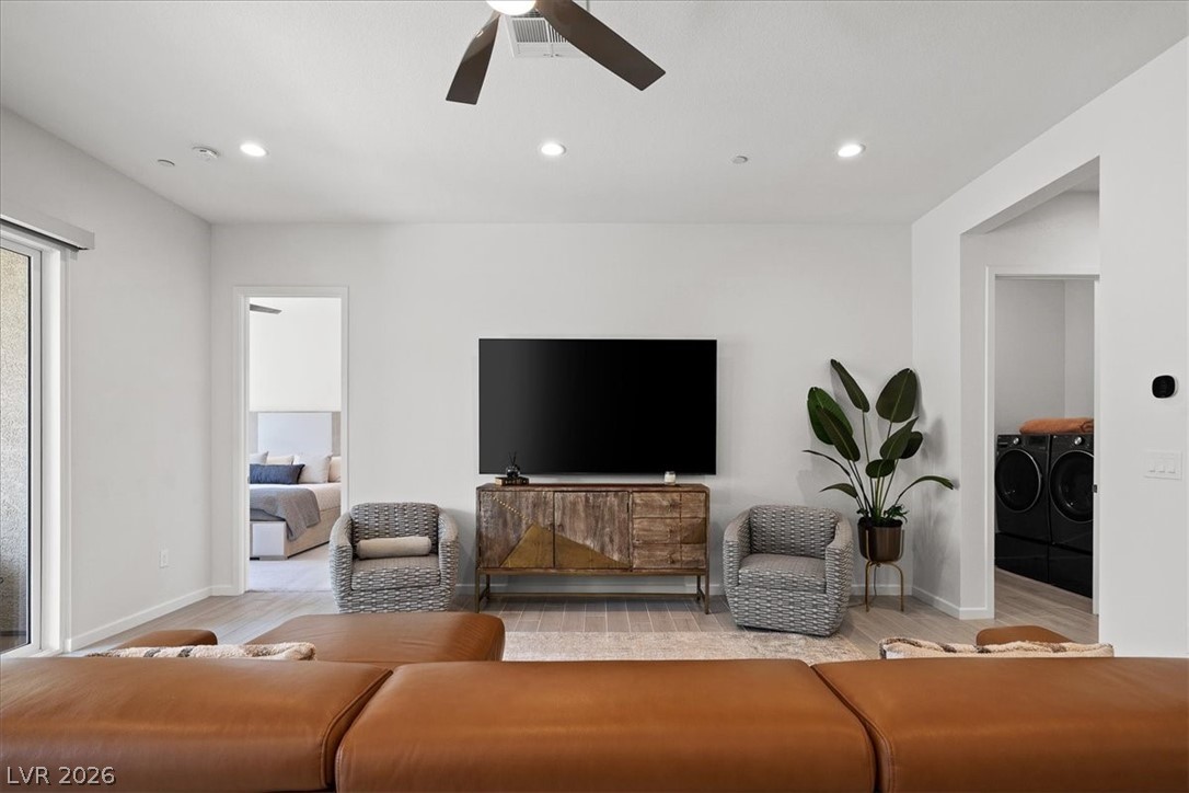 9987 Yetti Stroll Avenue Las Vegas NV 89166