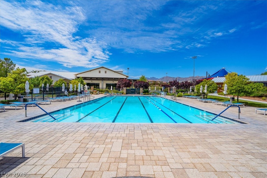 9987 Yetti Stroll Avenue Las Vegas NV 89166