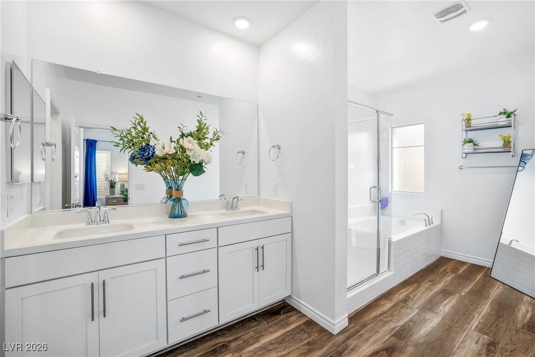 600 North Carriage Hill Drive 1045 Las Vegas NV 89138