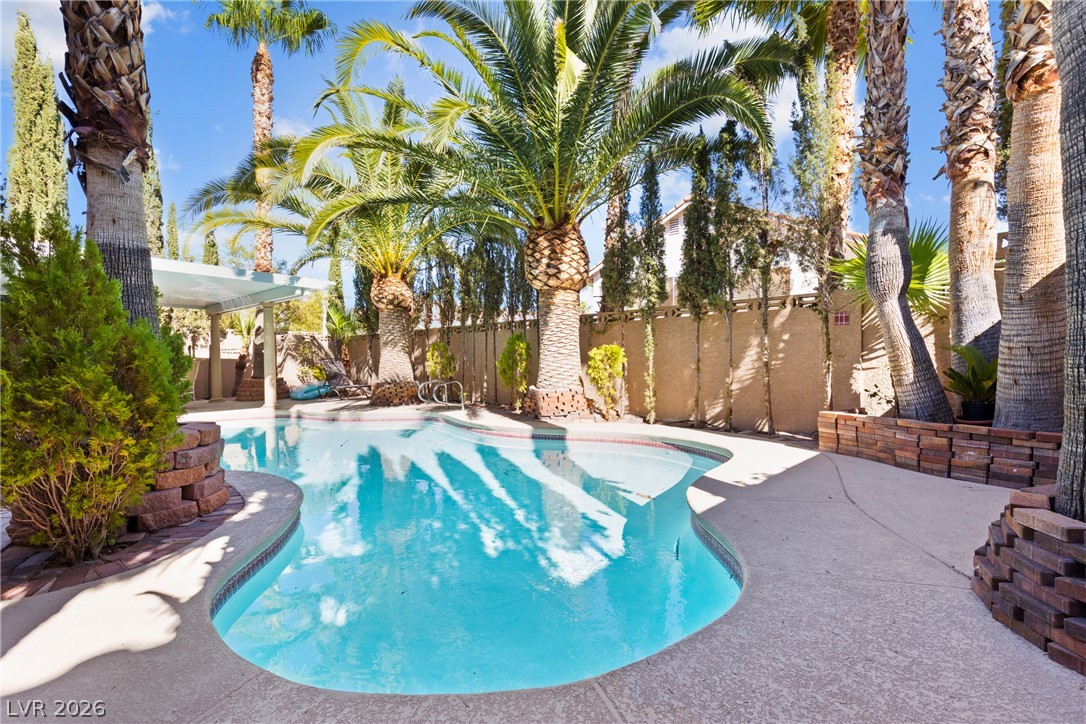 2000 Summit Pointe Drive Las Vegas NV 89117