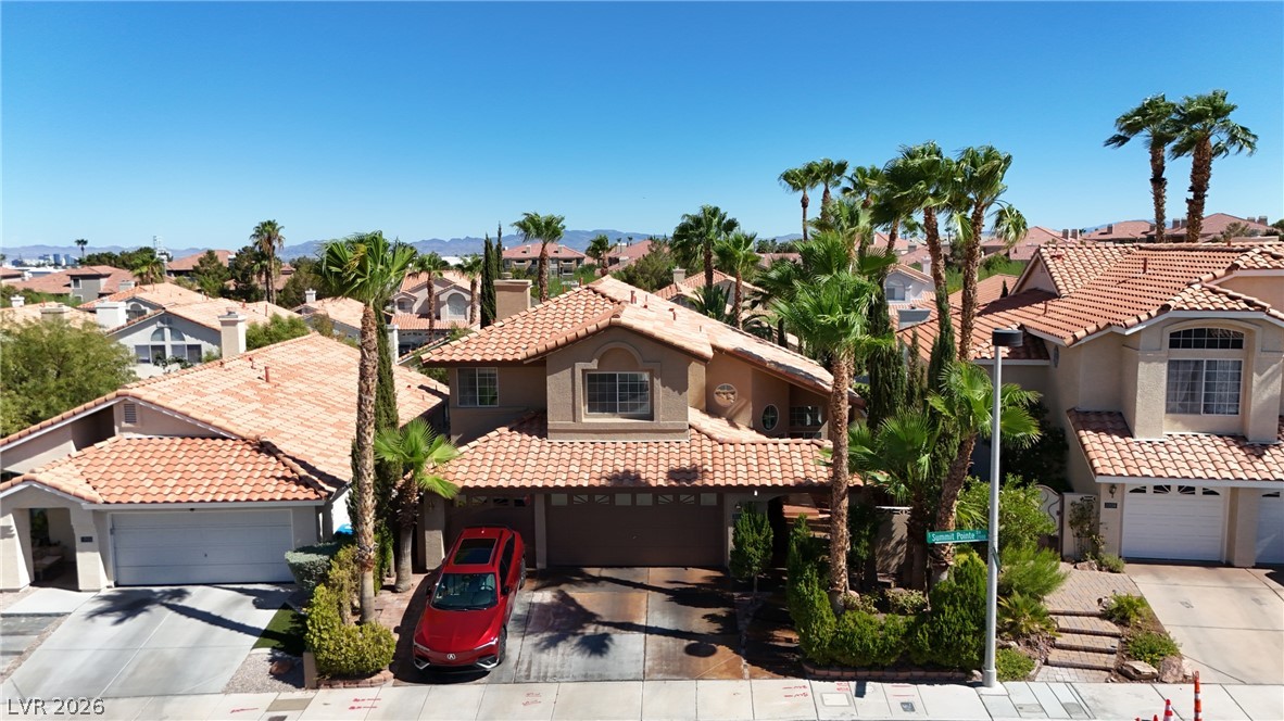 2000 Summit Pointe Drive Las Vegas NV 89117