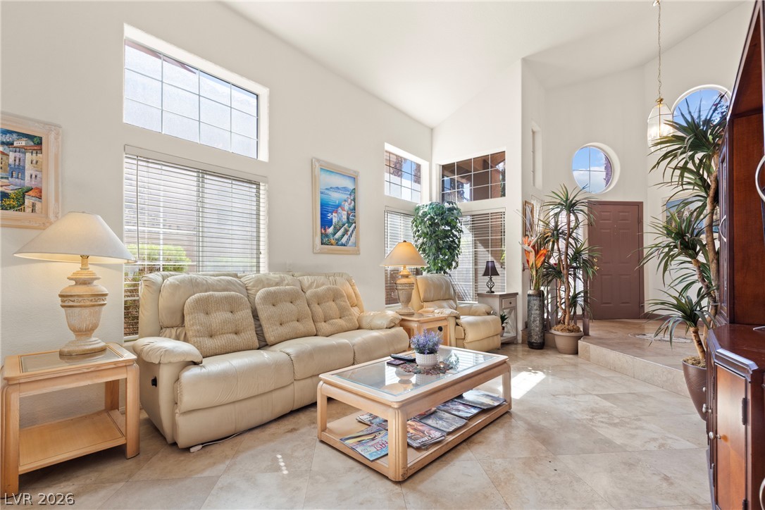 2000 Summit Pointe Drive Las Vegas NV 89117