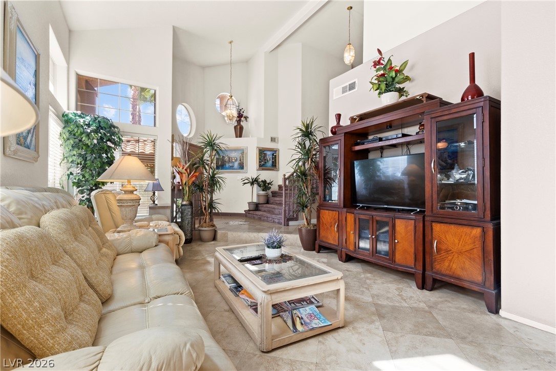 2000 Summit Pointe Drive Las Vegas NV 89117