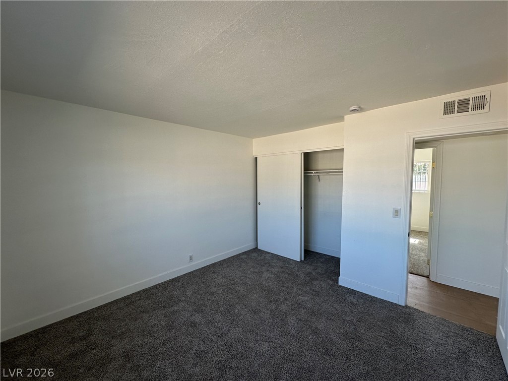 2876 Escuela Street Las Vegas NV 89121