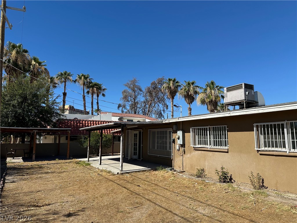 2876 Escuela Street Las Vegas NV 89121