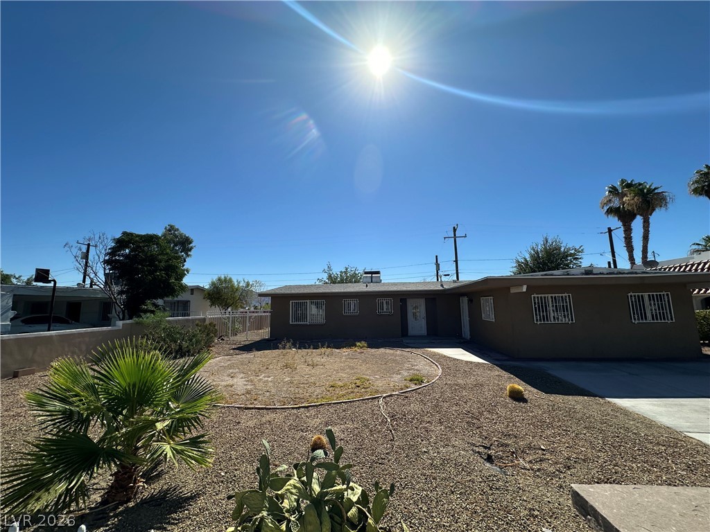 2876 Escuela Street Las Vegas NV 89121