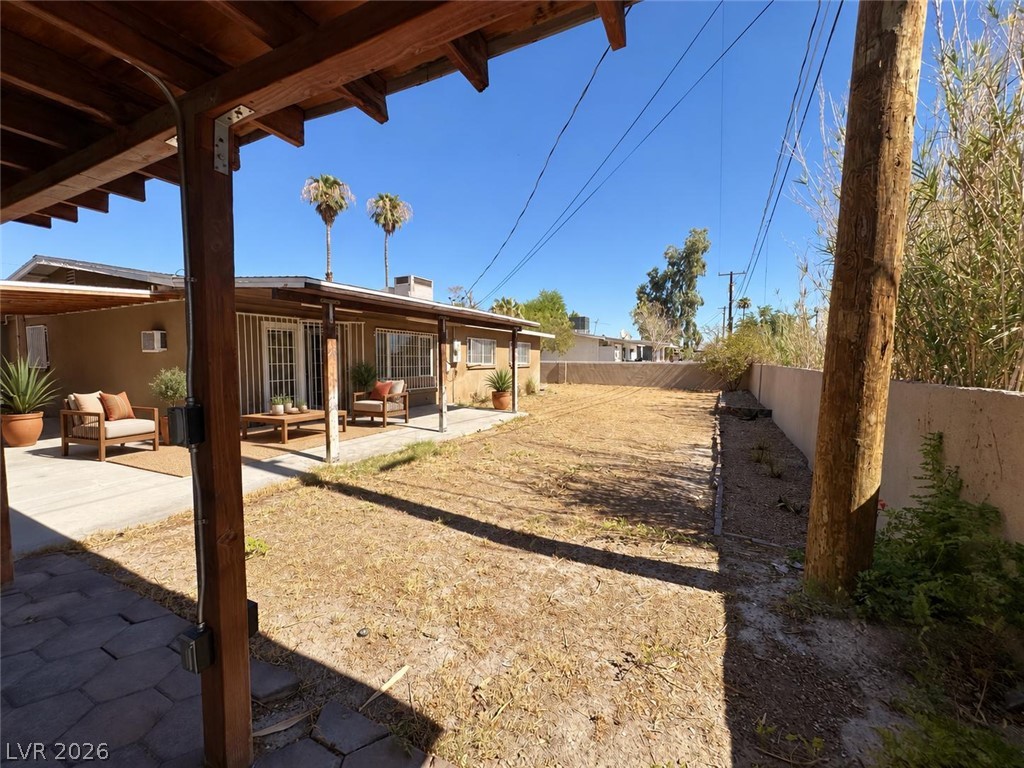 2876 Escuela Street Las Vegas NV 89121