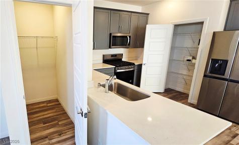 2713 Abrantes Place Henderson NV 89044