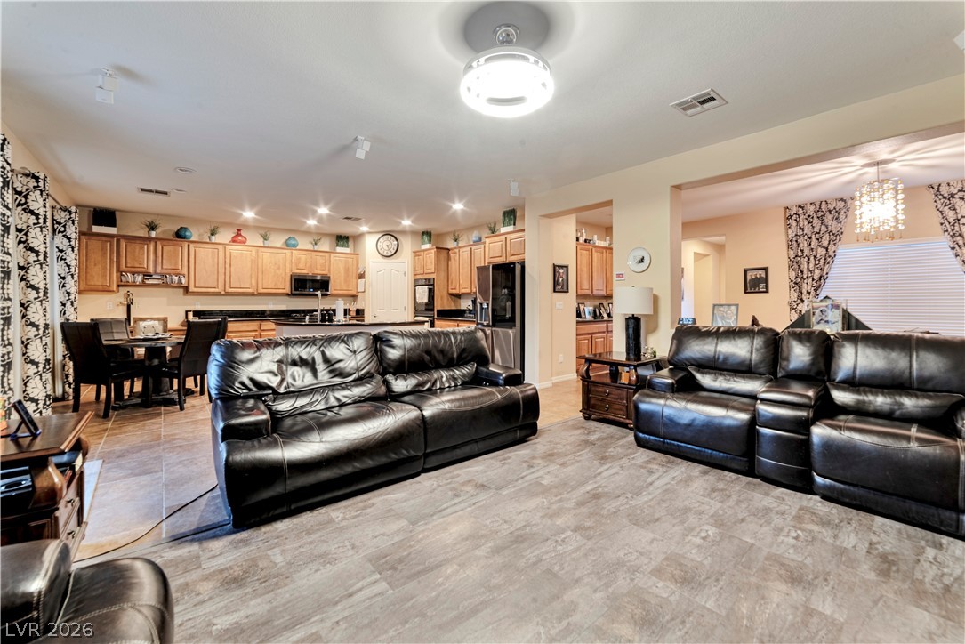 5915 Karnes Ranch Avenue Las Vegas NV 89131