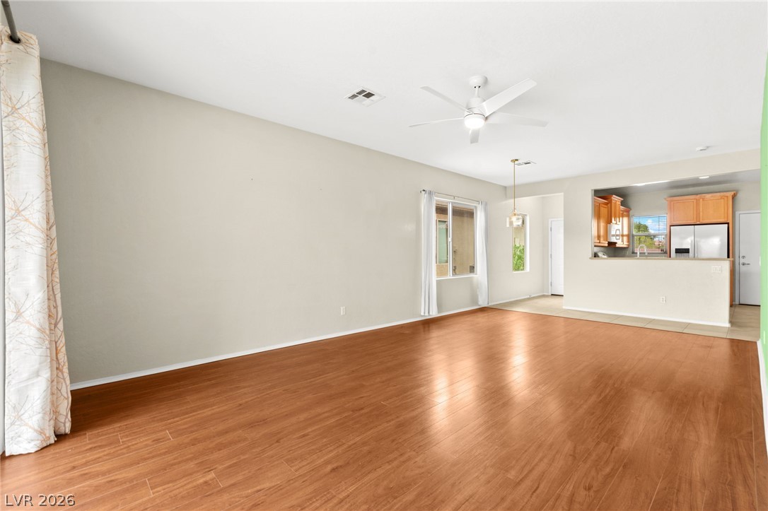 6059 Wheat Penny Avenue Las Vegas NV 89122