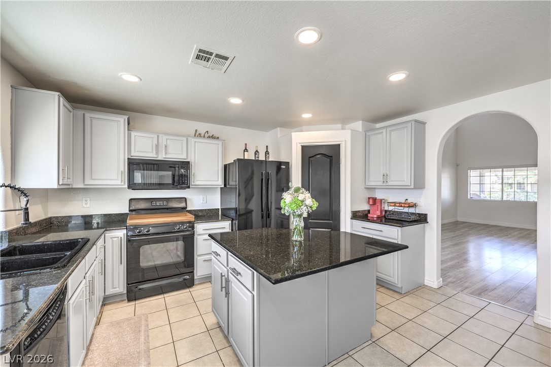 5529 Meridian Rain Street North Las Vegas NV 89031