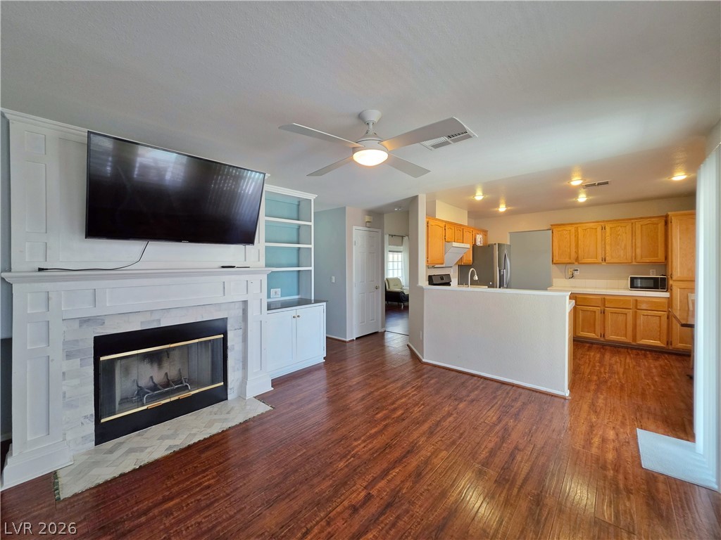 7 Via De Luccia Henderson NV 89074
