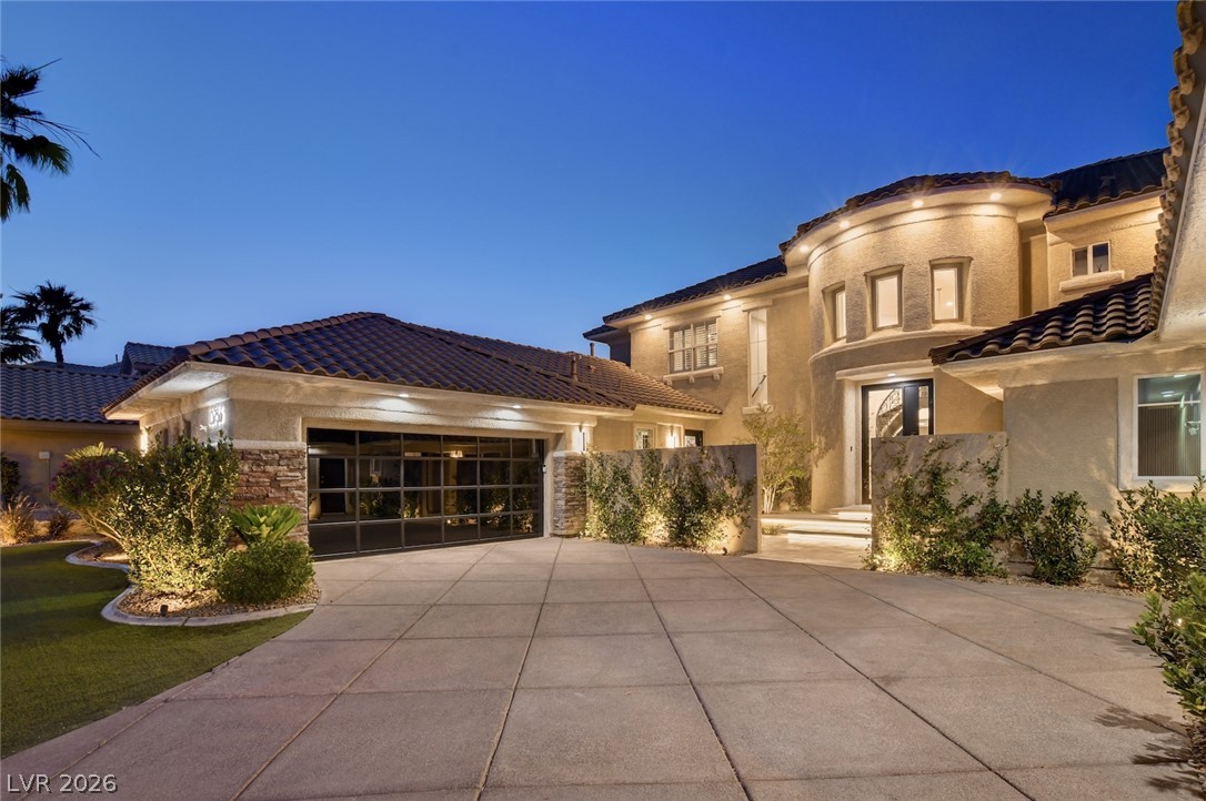 10736 Penhurst Way Las Vegas NV 89135