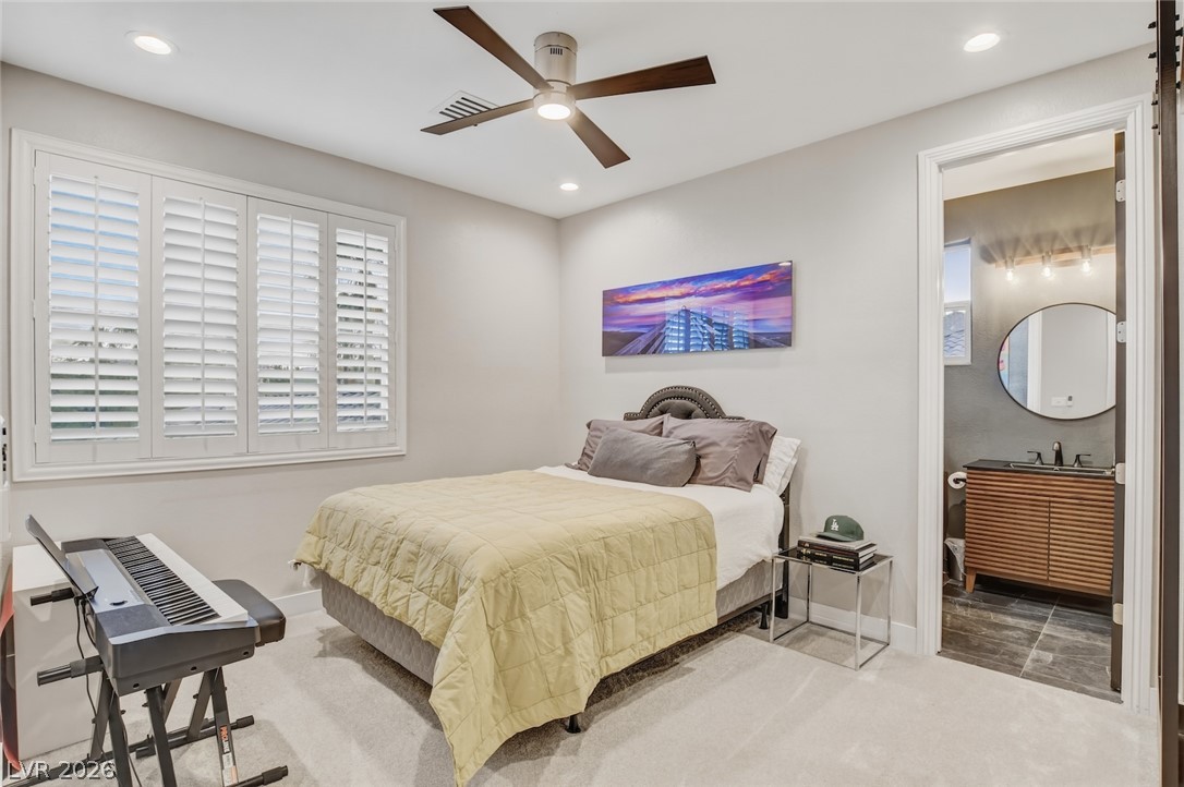 10736 Penhurst Way Las Vegas NV 89135