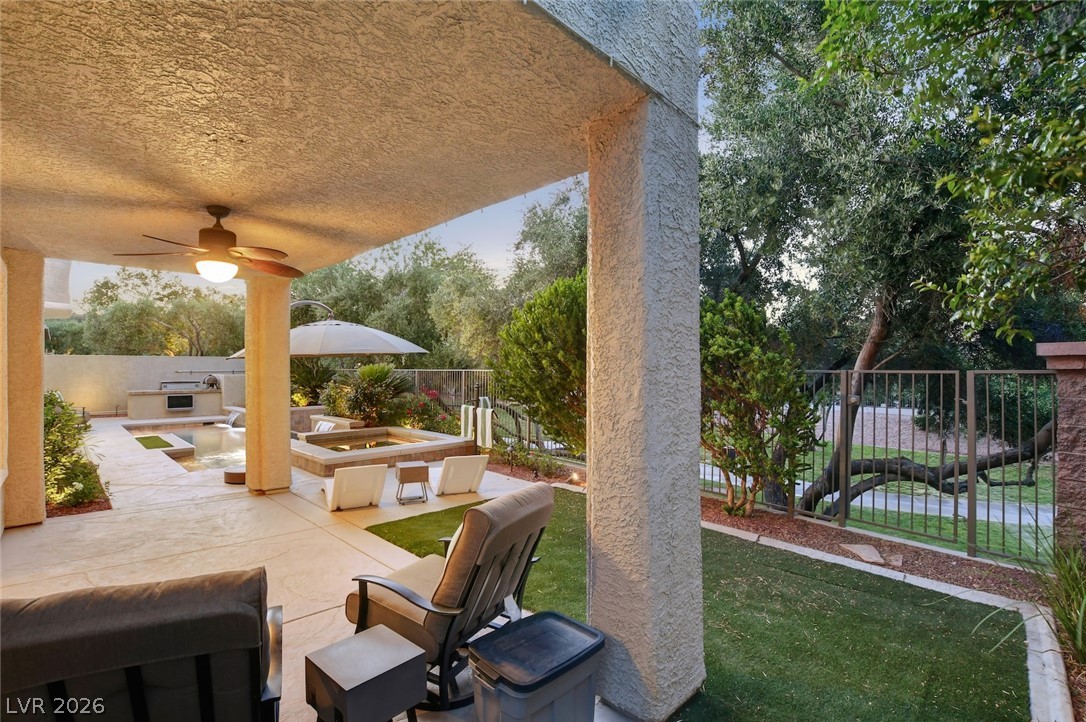 10736 Penhurst Way Las Vegas NV 89135