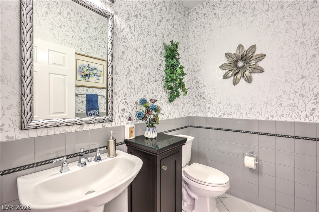 2421 La Seyne Court Las Vegas NV 89128