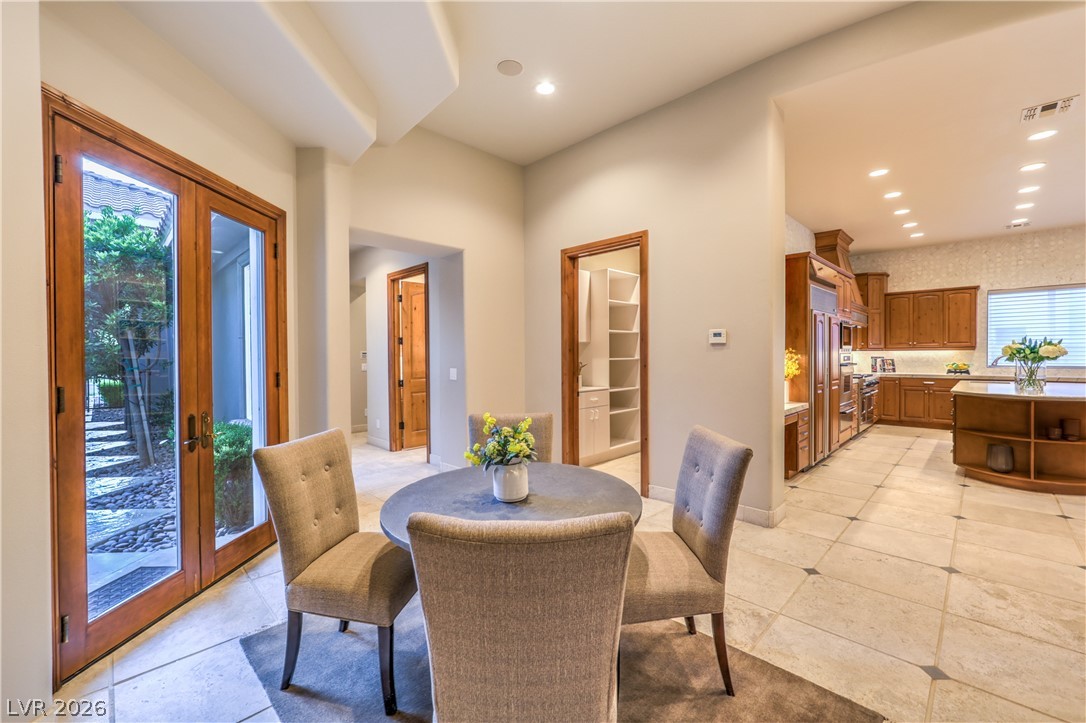 9704 Highridge Drive Las Vegas NV 89134