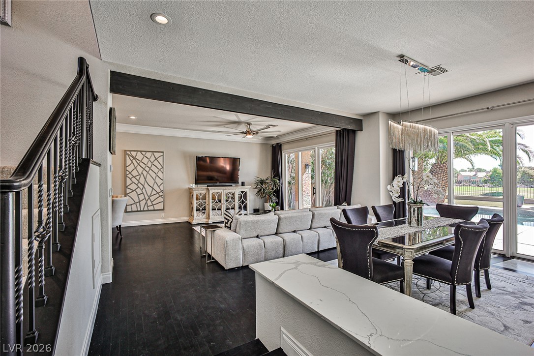8361 Plum Creek Court Las Vegas NV 89113