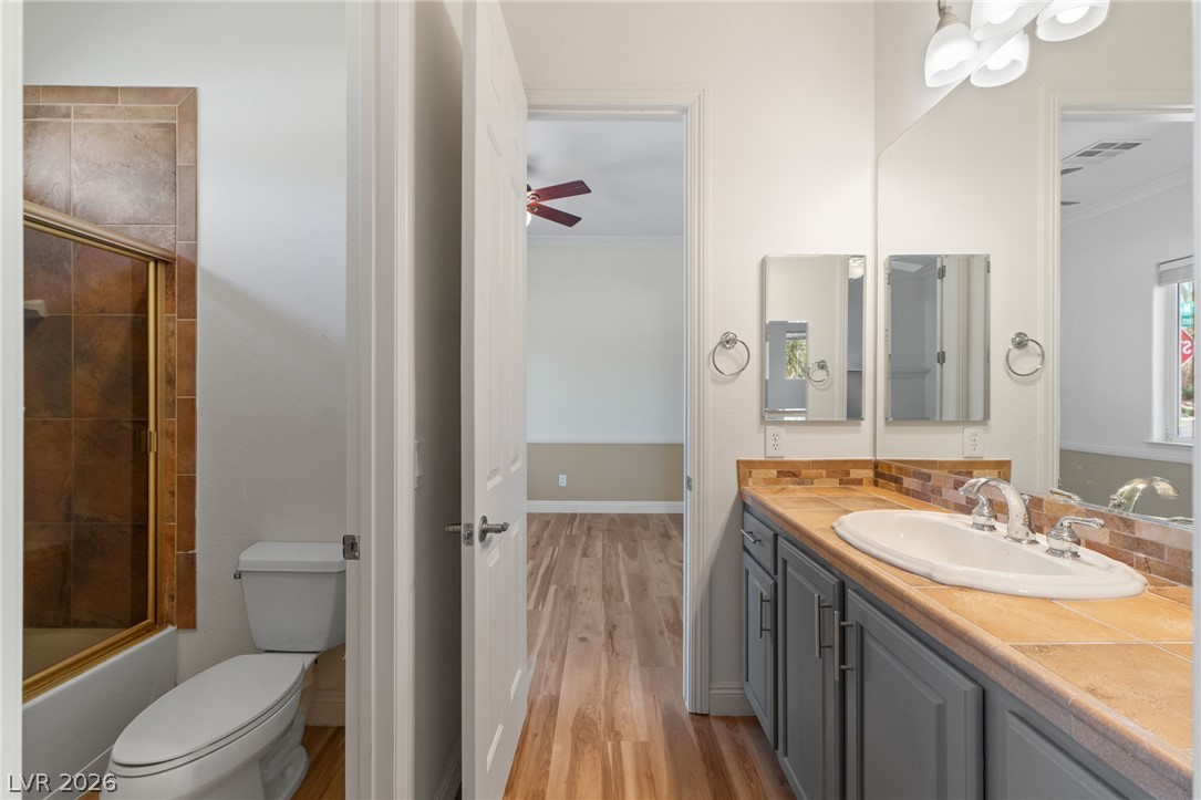 11517 Bohemian Forest Avenue Las Vegas NV 89138
