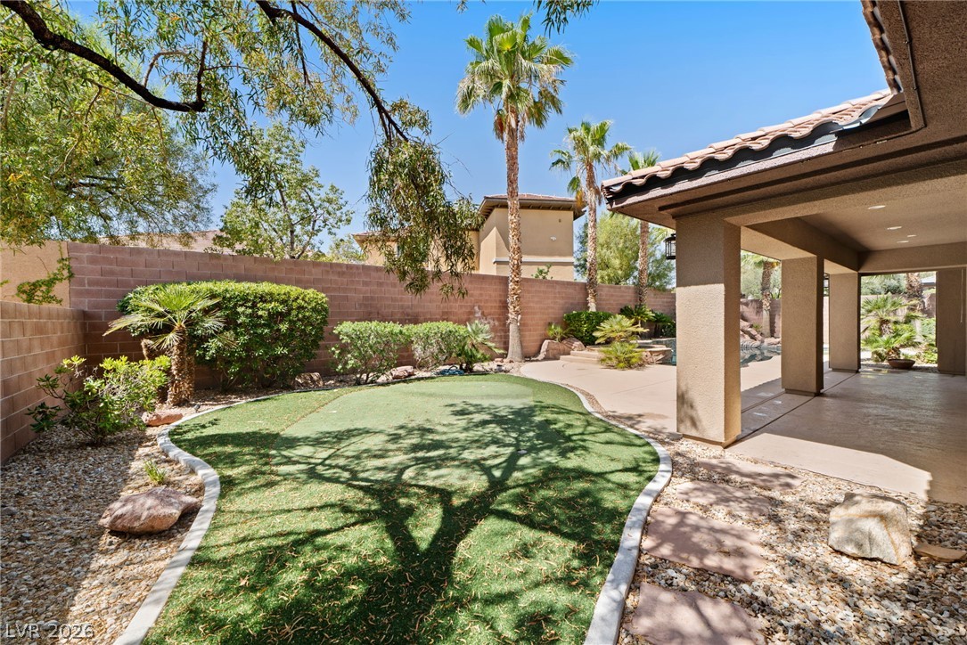 11517 Bohemian Forest Avenue Las Vegas NV 89138