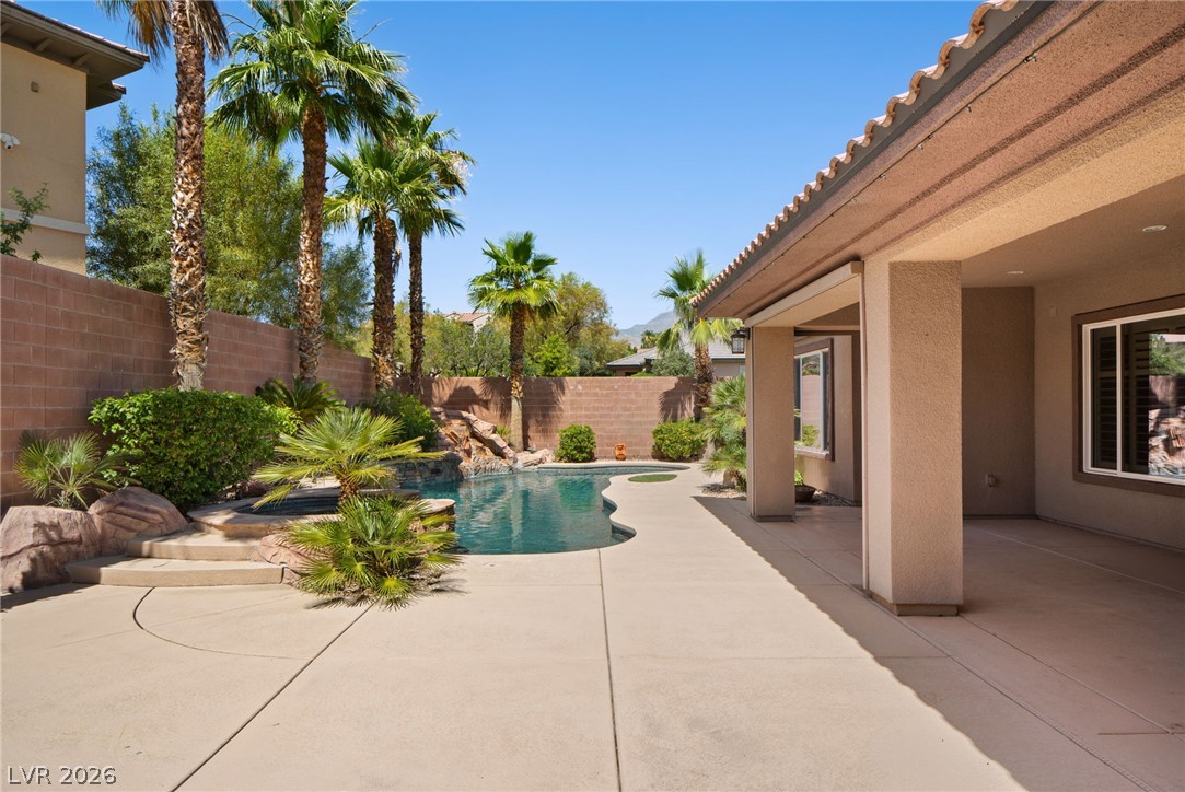 11517 Bohemian Forest Avenue Las Vegas NV 89138
