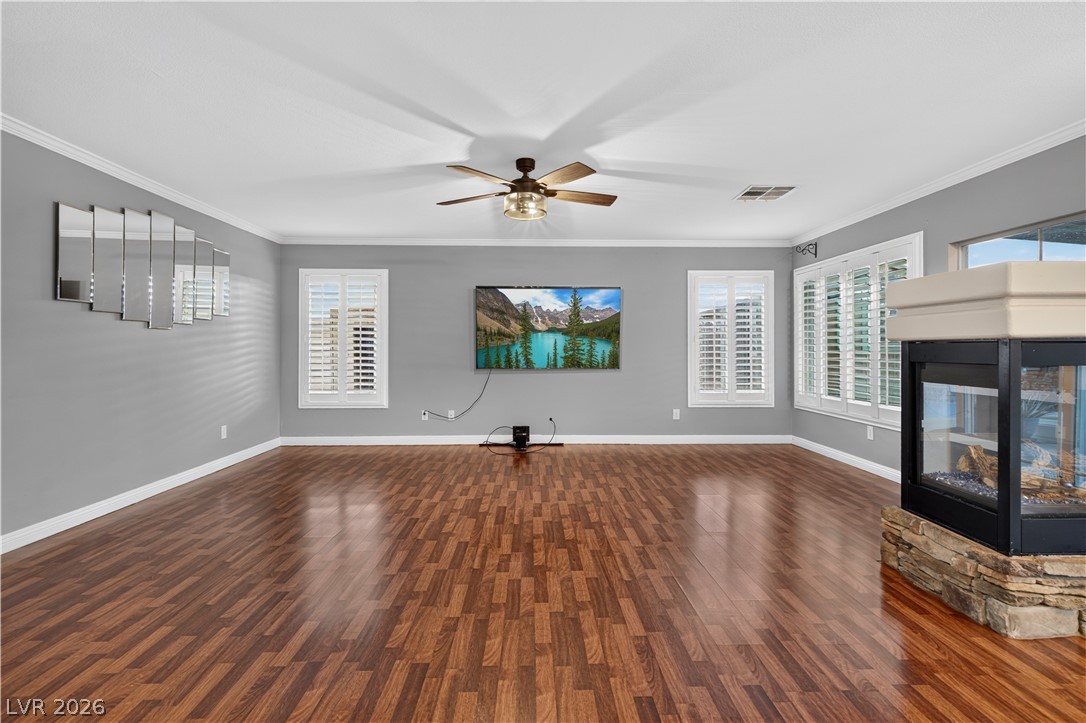 8201 Fawn Meadow Avenue Las Vegas NV 89149