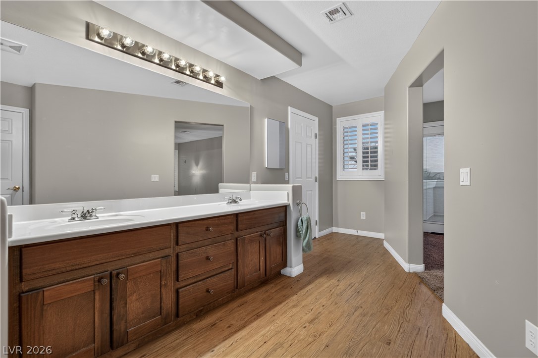 8201 Fawn Meadow Avenue Las Vegas NV 89149