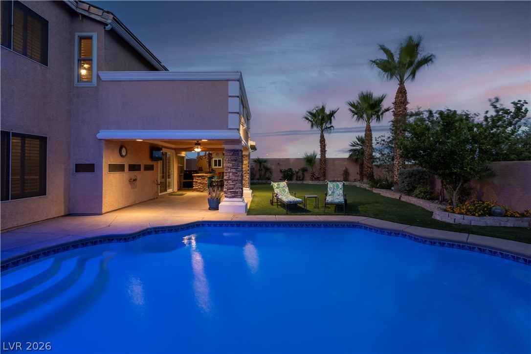 8201 Fawn Meadow Avenue Las Vegas NV 89149