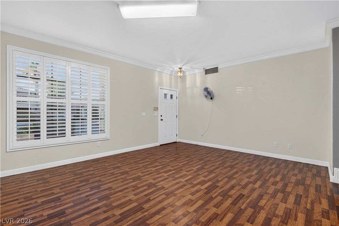8201 Fawn Meadow Avenue Las Vegas NV 89149