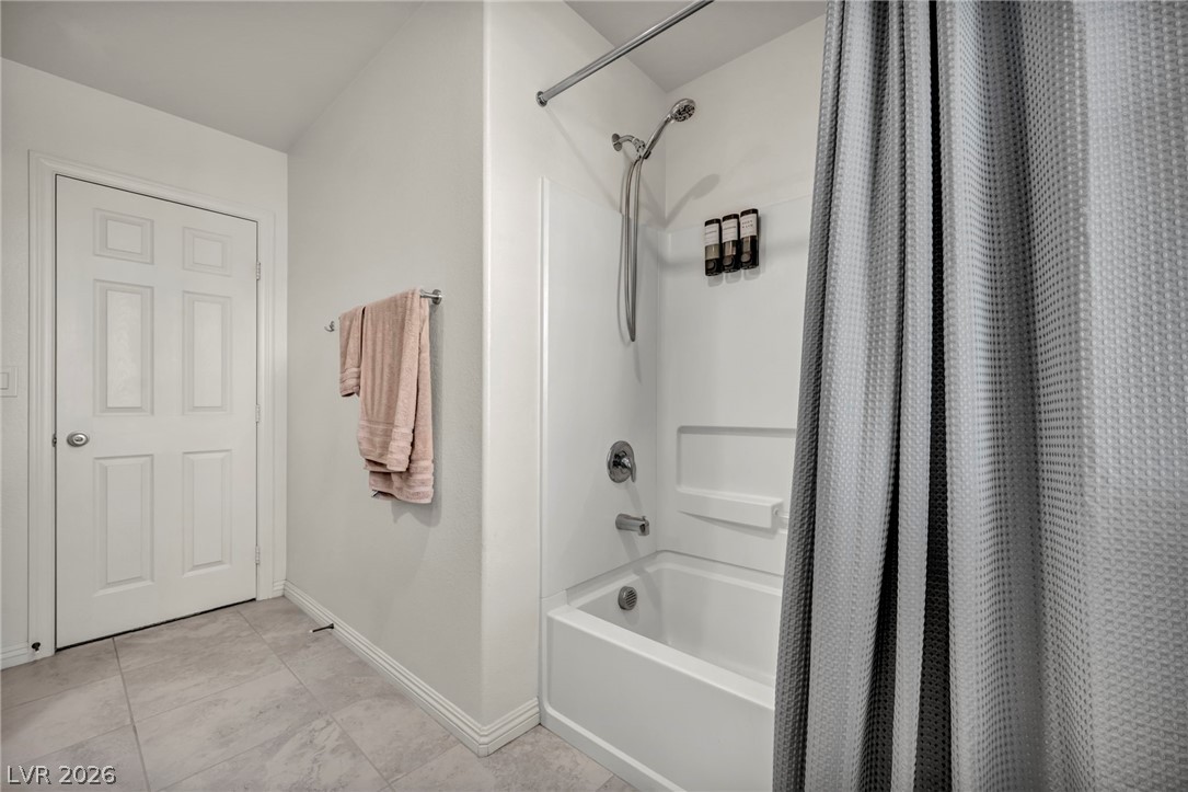 10283 Massachusetts Las Vegas NV 89141