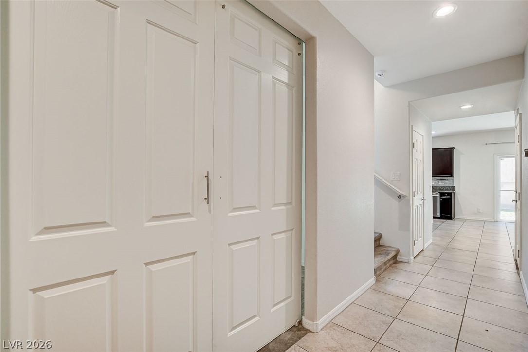 7841 Blue Lake Peak Street Las Vegas NV 89166