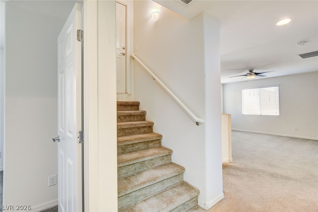 7841 Blue Lake Peak Street Las Vegas NV 89166