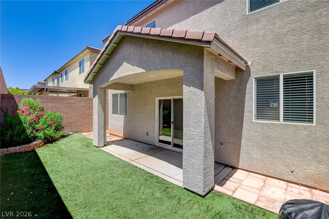 7841 Blue Lake Peak Street Las Vegas NV 89166