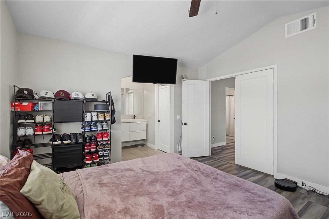 1884 South Misty Glade Drive Las Vegas NV 89119