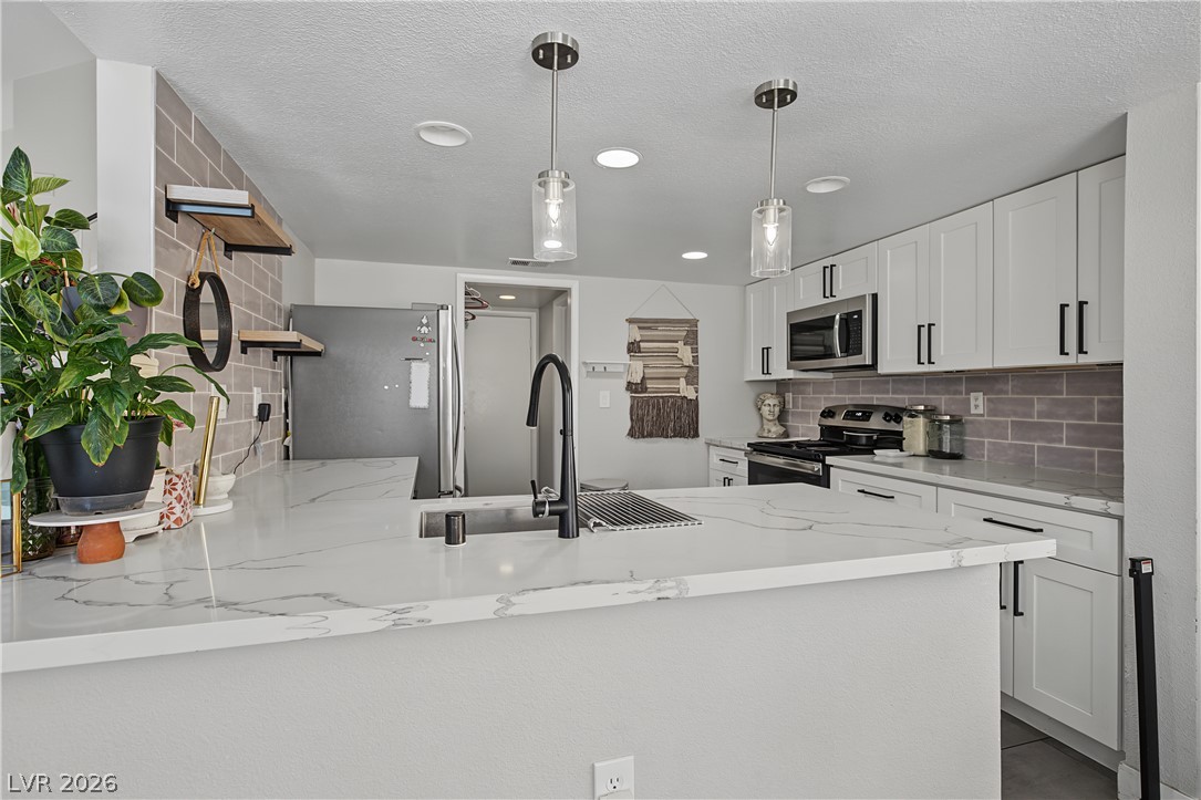 1884 South Misty Glade Drive Las Vegas NV 89119