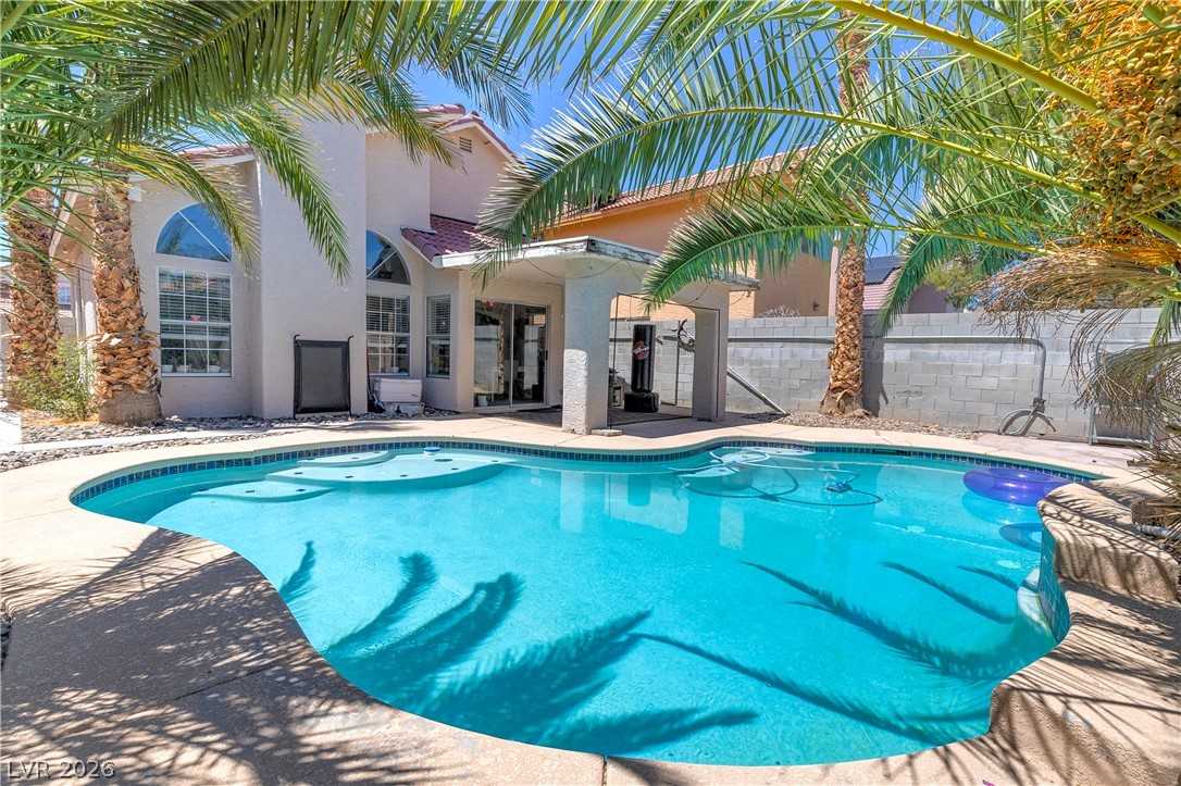 1884 South Misty Glade Drive Las Vegas NV 89119