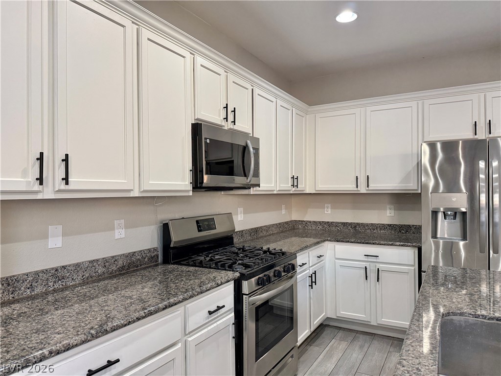 594 Crying Bird Avenue Las Vegas NV 89178