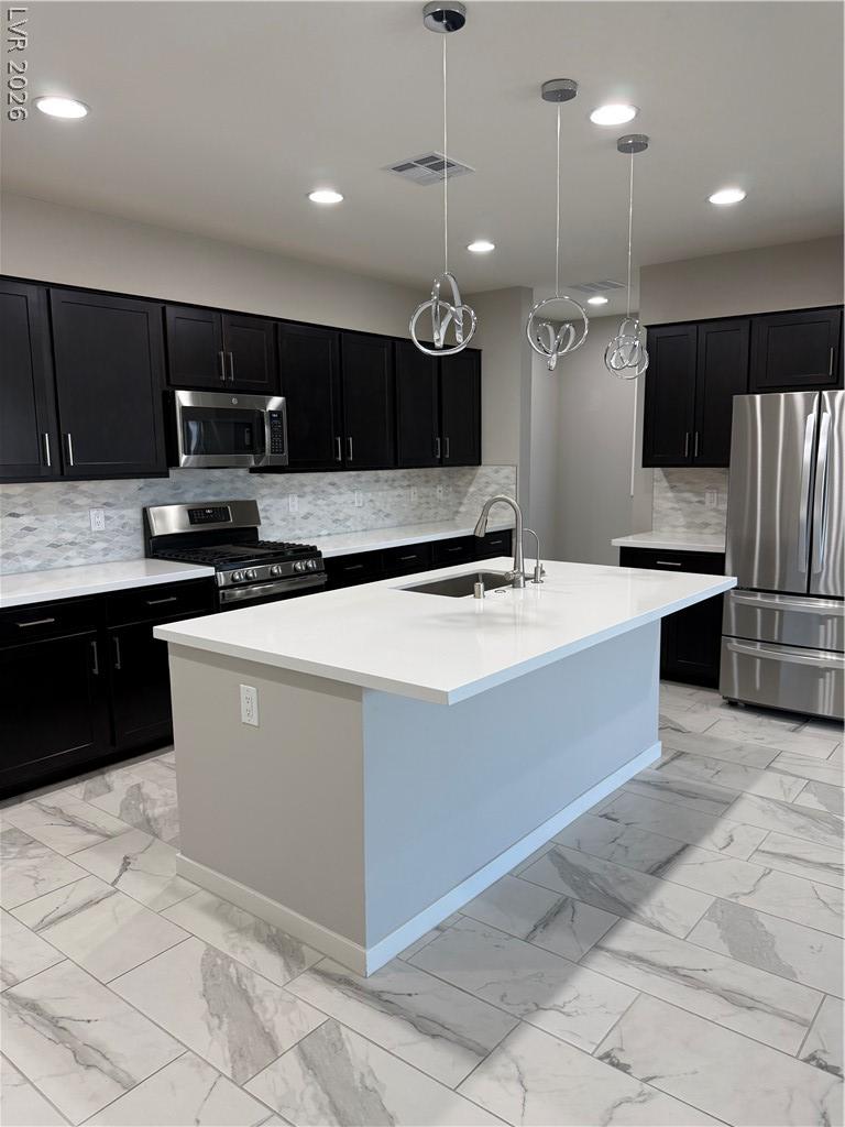 6727 Traveling Palmer Street North Las Vegas NV 89086