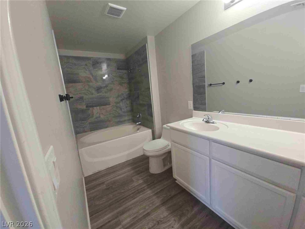 8186 Dracopus Avenue Las Vegas NV 89113