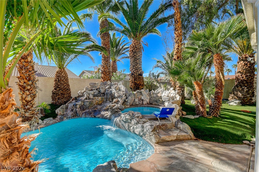 9143 Amber Waves Street Las Vegas NV 89123
