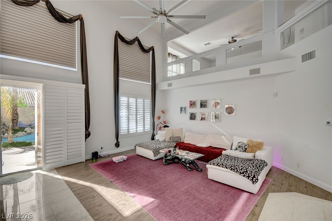9143 Amber Waves Street Las Vegas NV 89123