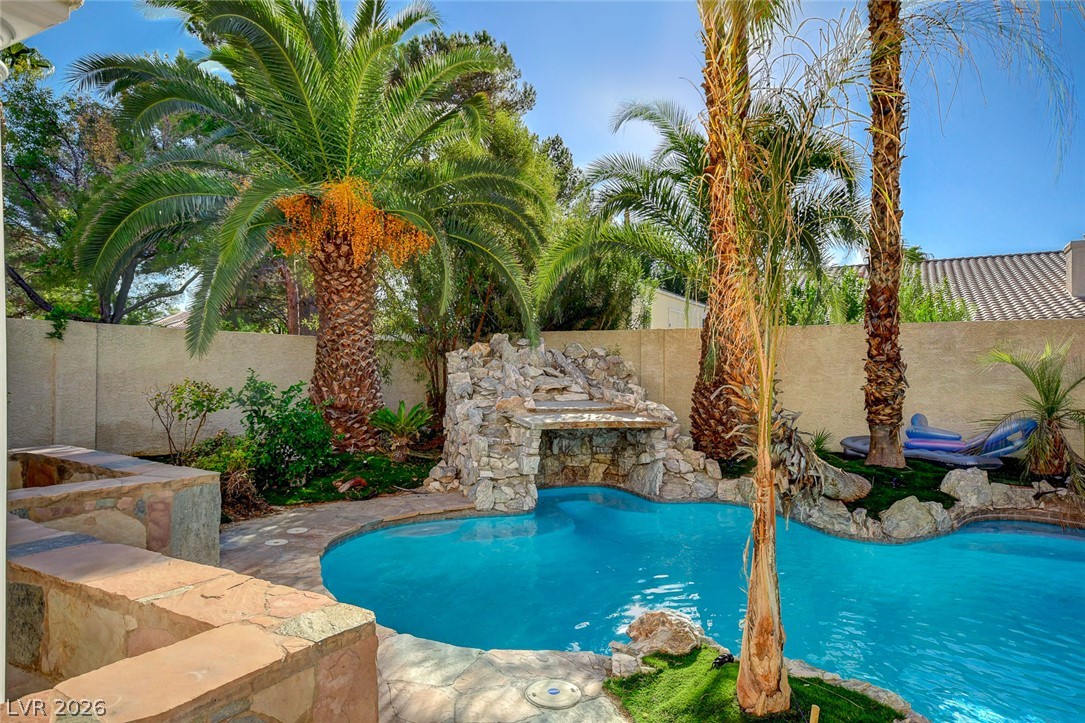 9143 Amber Waves Street Las Vegas NV 89123