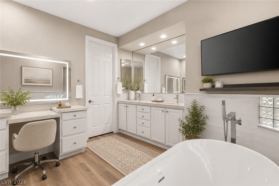 25 Kittansett Loop Henderson NV 89052
