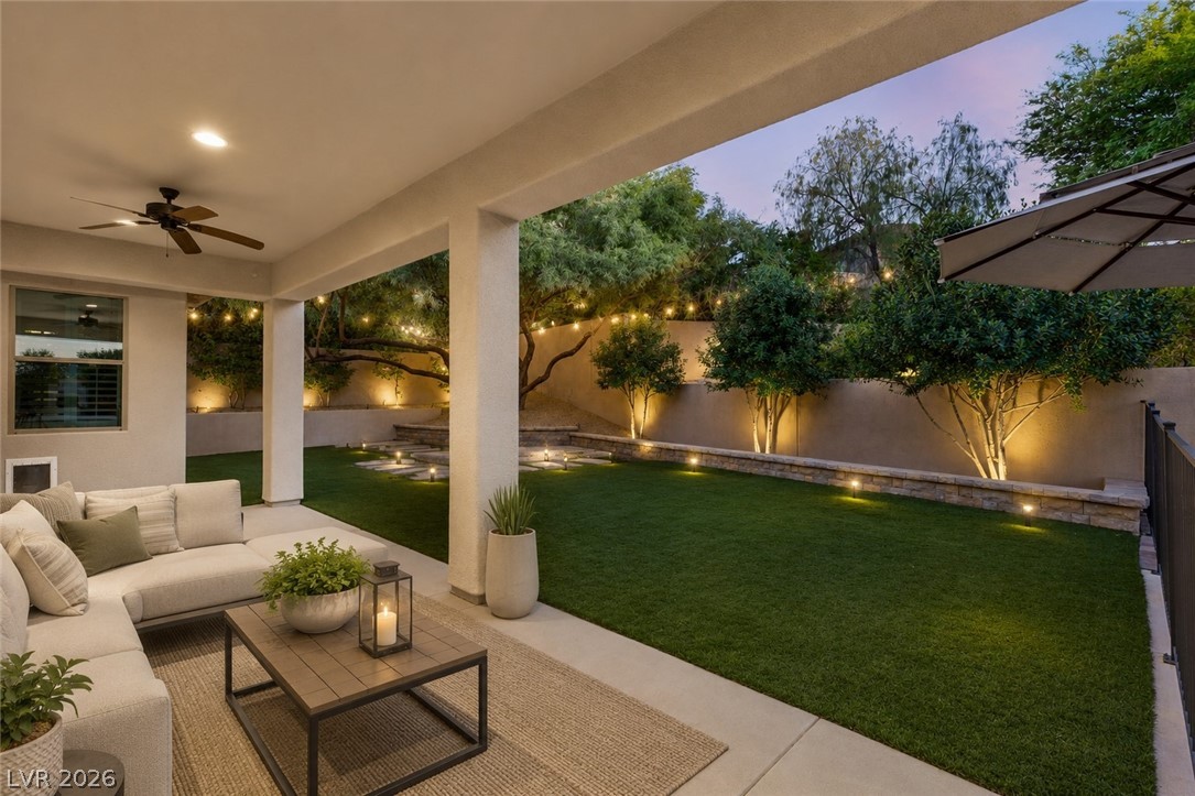 25 Kittansett Loop Henderson NV 89052